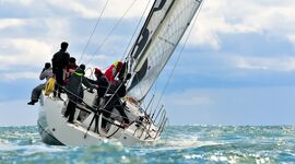 Initiation à la Voile en Languedoc-Roussillon